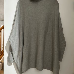 Light Heather grey sweater brand new
